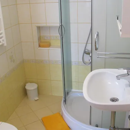 Mit Balkon By Interhome