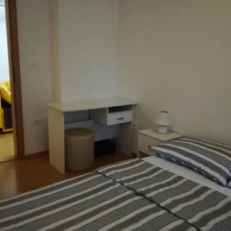 Mit Balkon By Interhome Piran