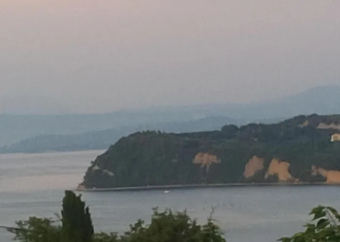 Mit Balkon By Interhome דירה *